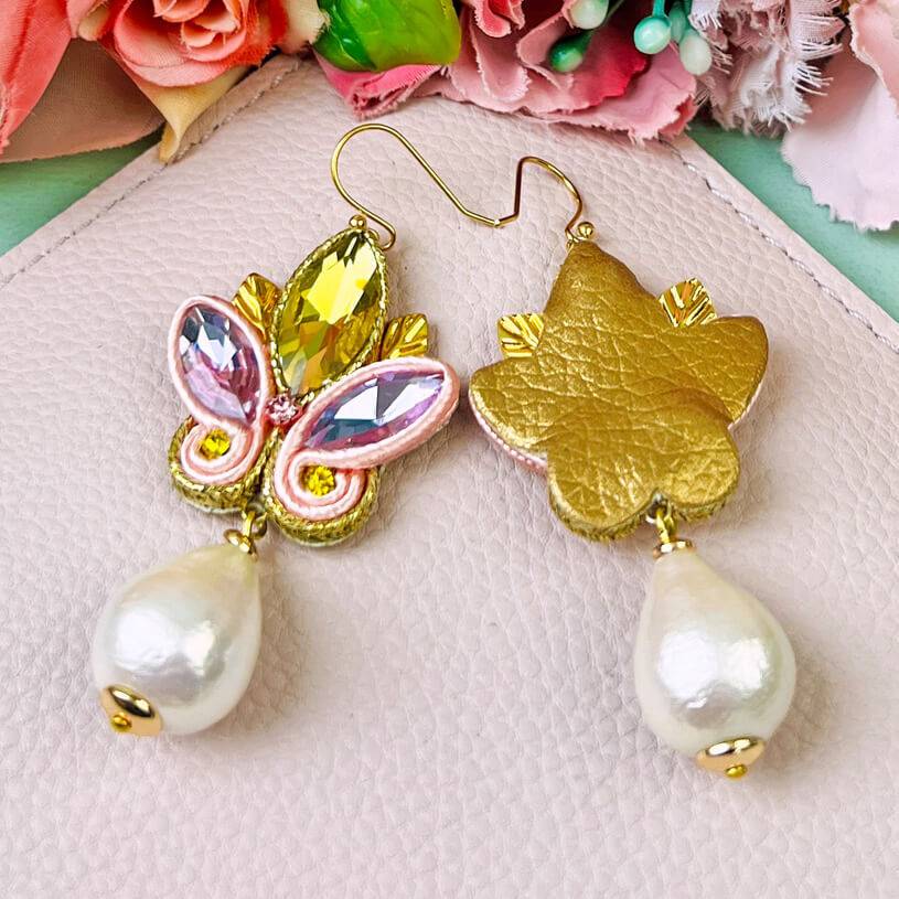 SchwesterSchwester Schöne Soutache-Ohrhänger in Flieder und Gelb mit Baumwolltropfen Top Angebot