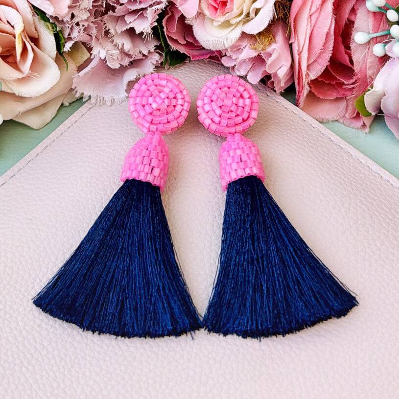SchwesterSchwester Set aus rosa-dunkelblauen Perlen-Quastenohrringen und Samt-Haarreif in Dunkelblau Letzte 2 Tage