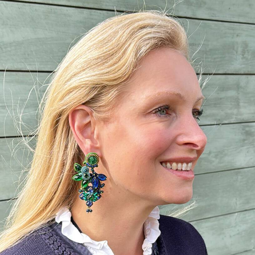 SchwesterSchwester Vorbestellbar - Große Soutache-Ohrringe in Grün und Dunkelblau Meist gekauft