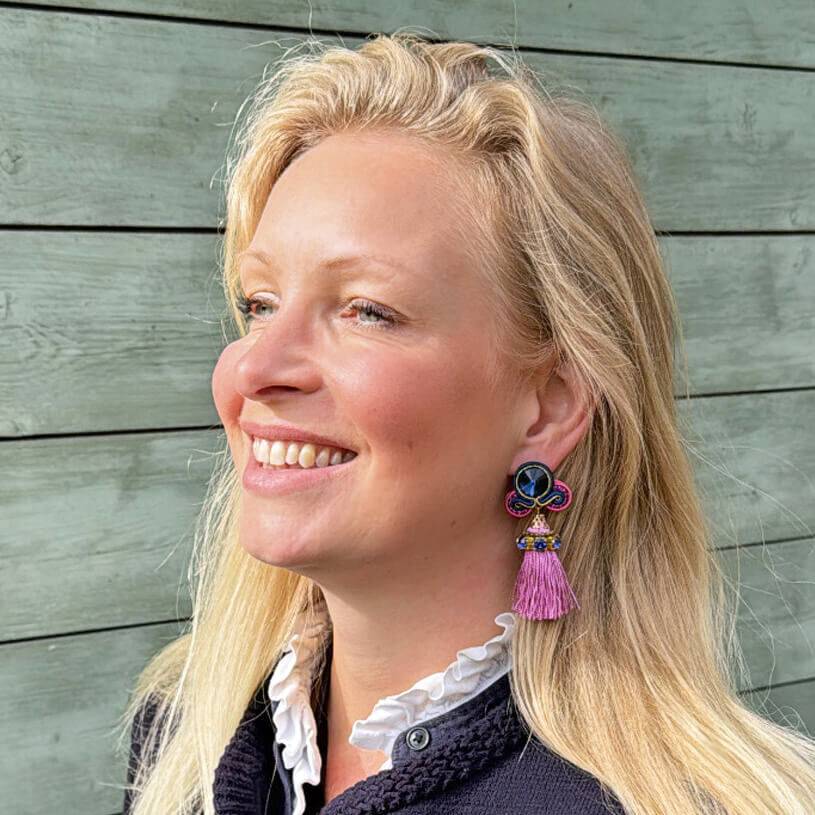 SchwesterSchwester Vorbestellbar - Auffällige Soutache-Ohrstecker in Blau und Rosa mit Quaste Blitzverkäufe