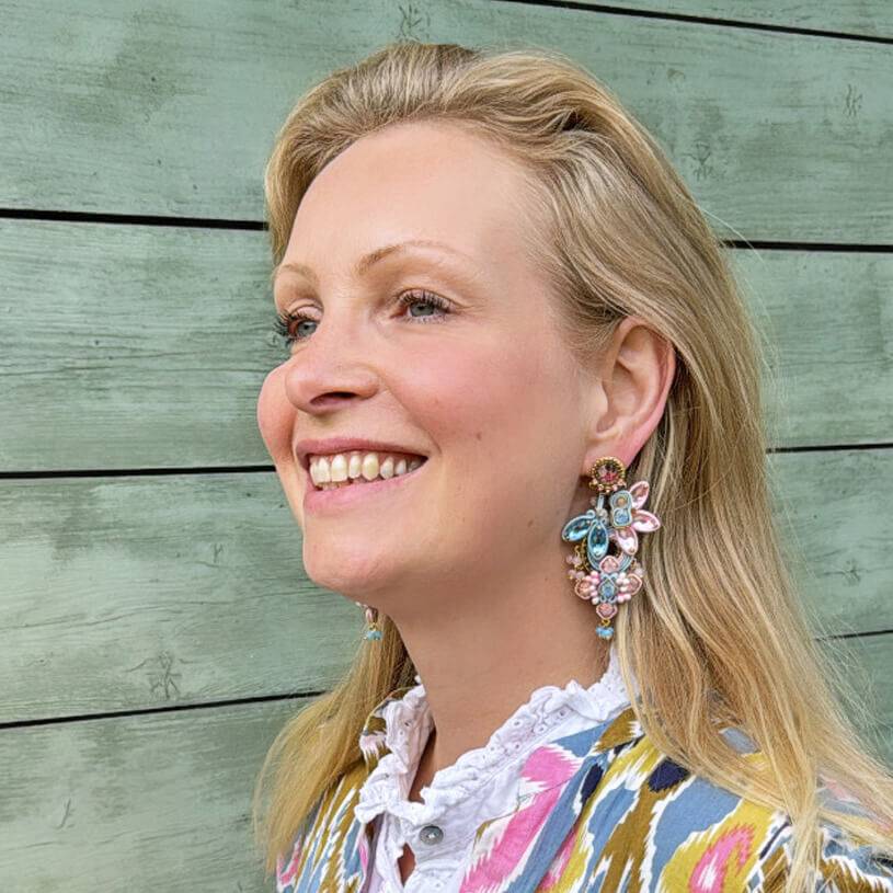 SchwesterSchwester Große Soutache-Ohrringe in Zartrosa und Zartblau Nur noch ein Tag übrig