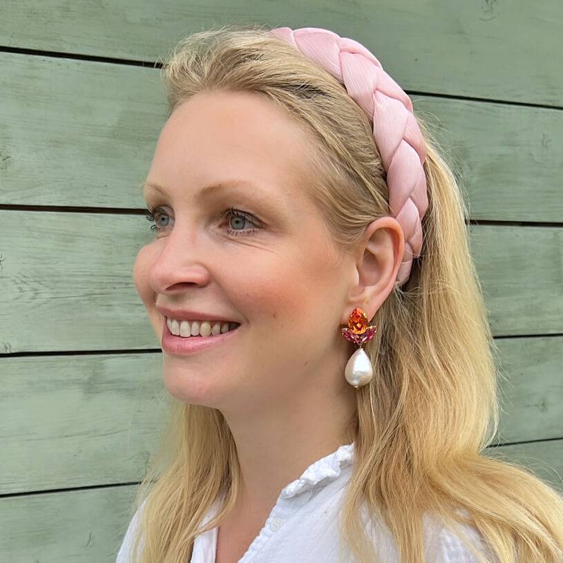 SchwesterSchwester Funkelnde Ohrstecker in Pink und Orange mit federleichten Baumwolltropfen Fabrik Onlineshop