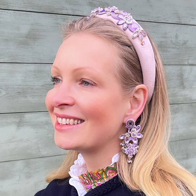 SchwesterSchwester Große Soutache-Ohrringe in Flieder und Champagner Blitzangebot