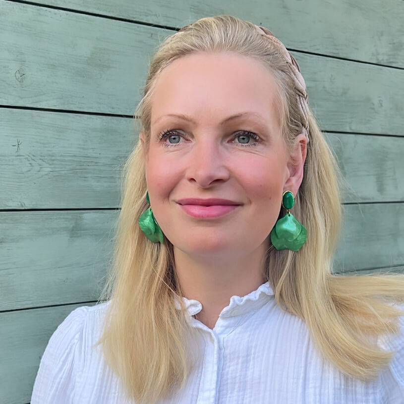 SchwesterSchwester Grüne Ohrringe mit Blütenblättern Letzter Tag